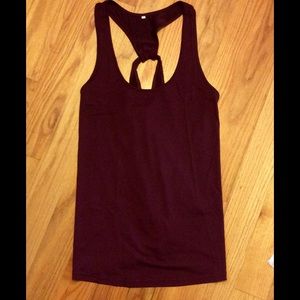 Maroon Backless Shoulder Tank Top