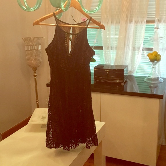 Over the knee lace dress.