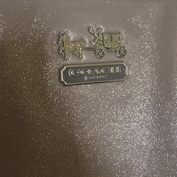 Coach purse - Picture 2 of 4