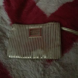 νι¢тσяιαѕ ѕє¢яєт ωαℓℓєт