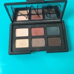 NARS Yeux Irresistible Eye Shadow Palette