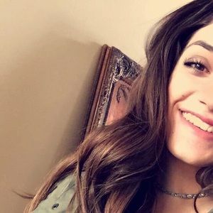 Meet your Posher, Lizzy