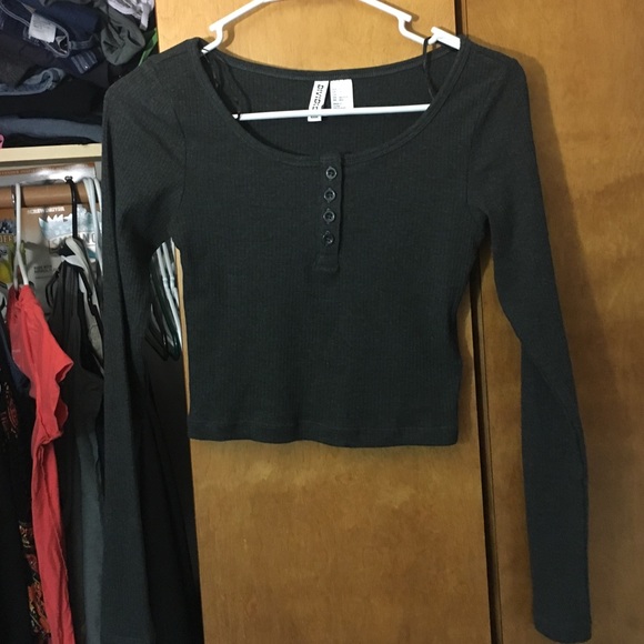 Long sleeve Crop top