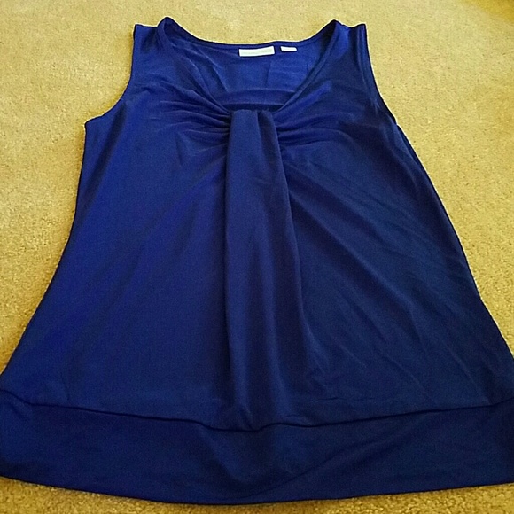 Sleeveless shiny blue top NY&co.