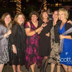 Meet your Posher, Roxanne