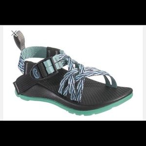 ISO Chacos size 7 or 8.