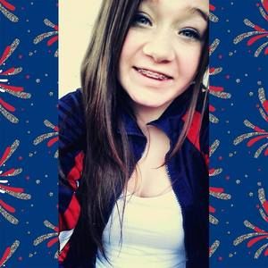 Meet your Posher, Raylee