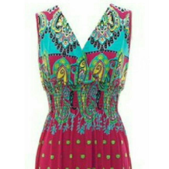 BNWT peacock paisley maxi dress - Picture 1 of 1