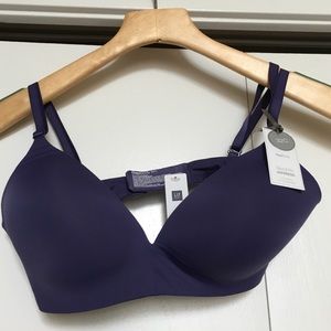 Gap wireless bra