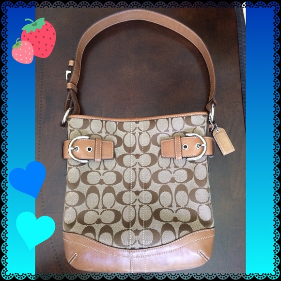 Great condition Coach purse. (Price dropped)