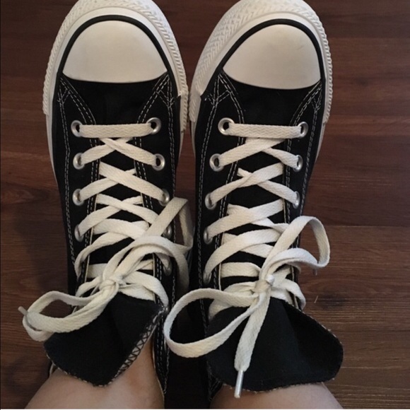 Black Hi Top Converses Size 8 Women's