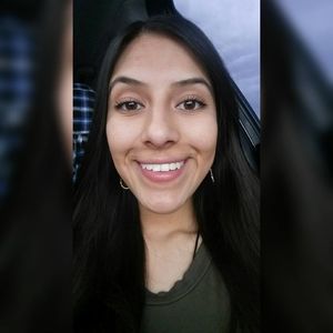 Meet your Posher, Ariana