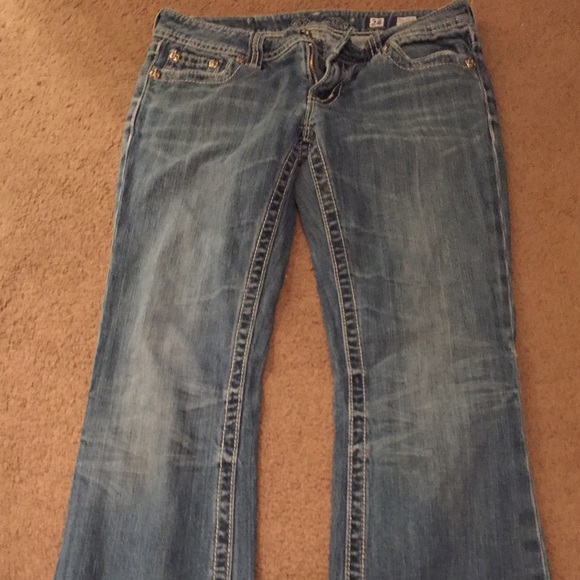 SOLD! - Picture 3 of 4