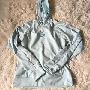 Soft Nike Pullover Baby Blue