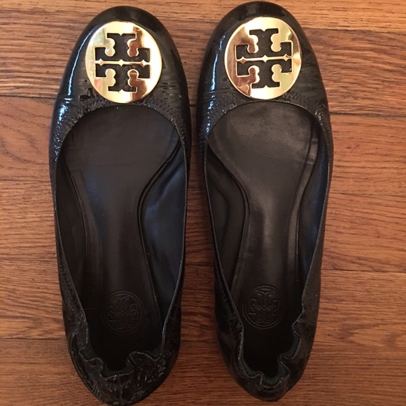 Black patent Tory Burch flats