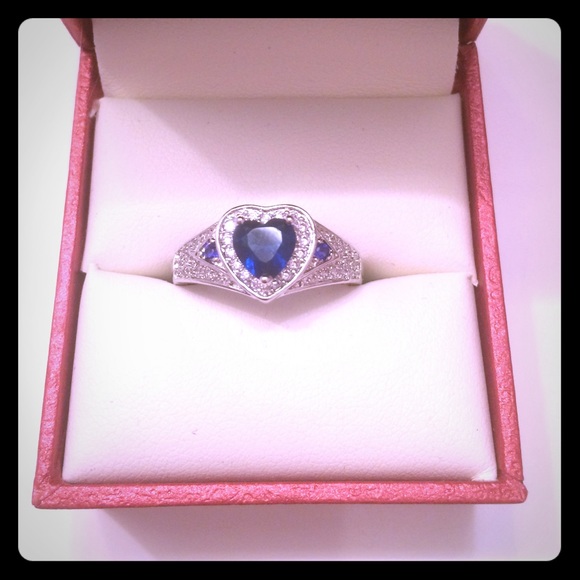 Beautiful Blue Sapphire Heart w/ CZ Simulates Ring