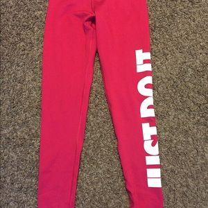 NikePro Leggings Size SMALL
