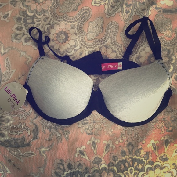 Beautiful and comfortable bra - Picture 1 of 3