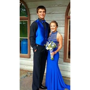 Meet your Posher, Hannah