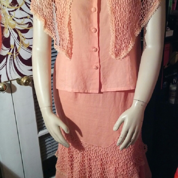 Linen 2piece skirt sleeveless top. - Picture 2 of 3