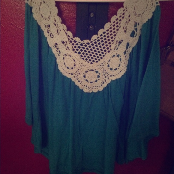 Turquoise tunic top