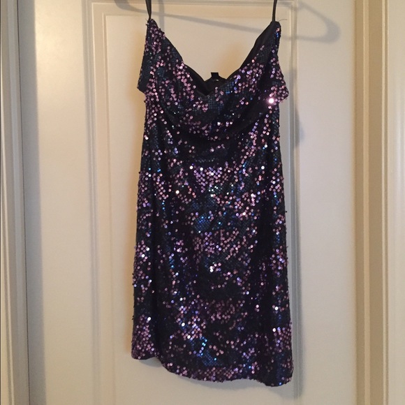 Nordstrom Dresses & Skirts - Strapless sparkly dress
