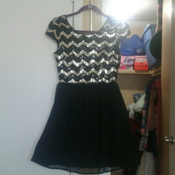 Black and gold cheveron dress