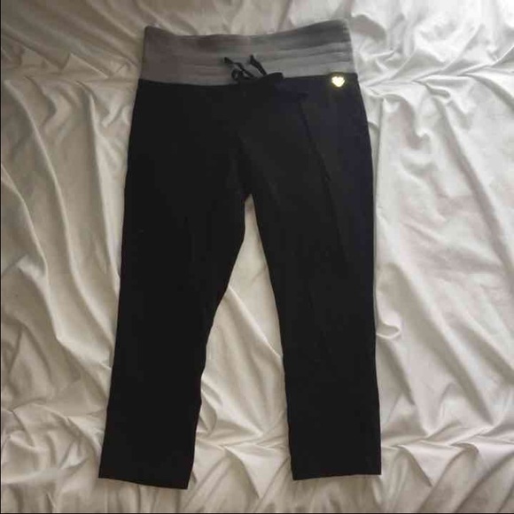 F21 Cropped Drawstring Leggings