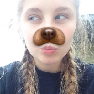 Meet your Posher, Carly