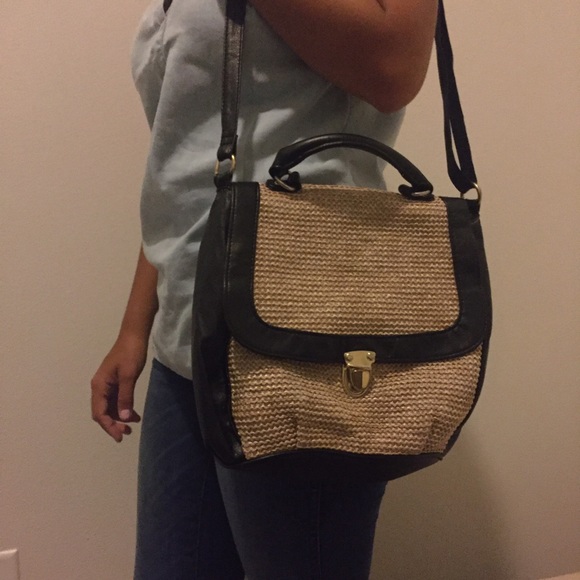 H&M crossbody handbag - Picture 3 of 3