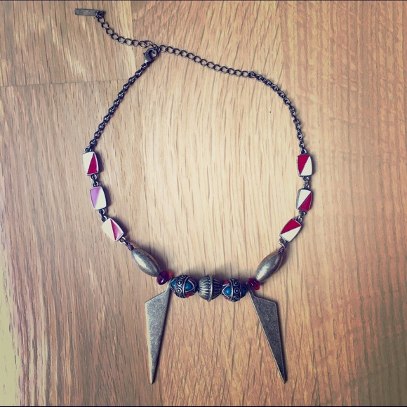 Jewelmint statement necklace - brass tone