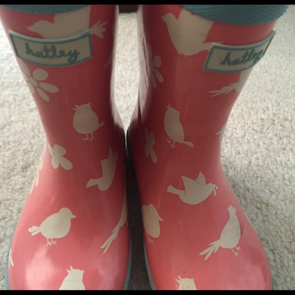 Hatley Pink Birds Waterproof Rain Boot - Toddler 8 - Picture 1 of 4