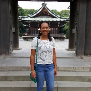 Meet your Posher, Kenzie