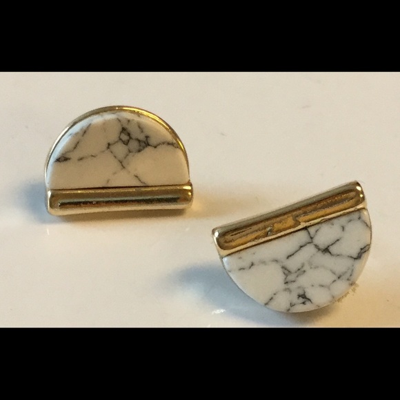 ❌SOLD❌ Marble earrings gold plated - Picture 2 of 3