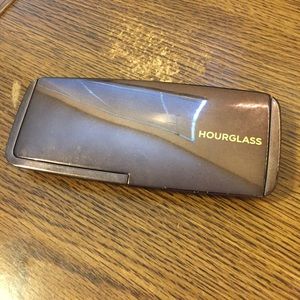 Hourglass Ambient Lighting Palette