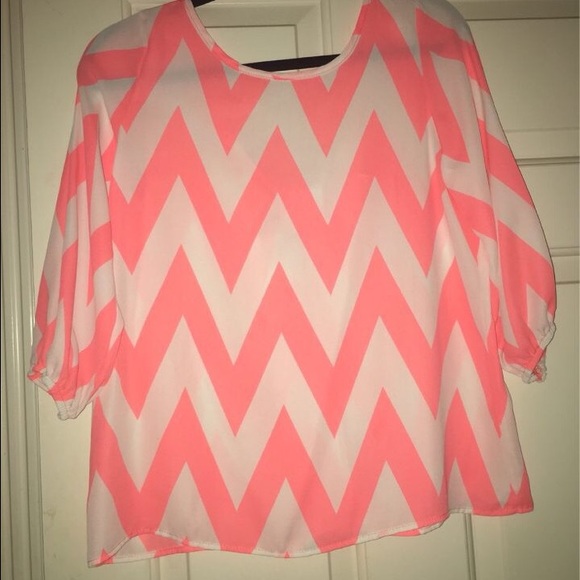 bow back chevron blouse - Picture 2 of 2