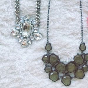 Statement necklace set