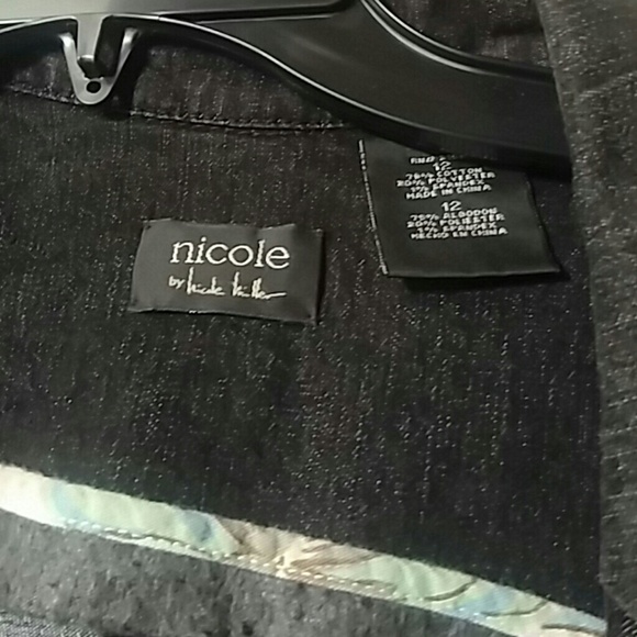 Jean Jacket - Picture 3 of 4