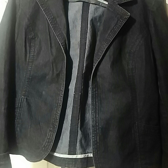 Jean Jacket - Picture 4 of 4