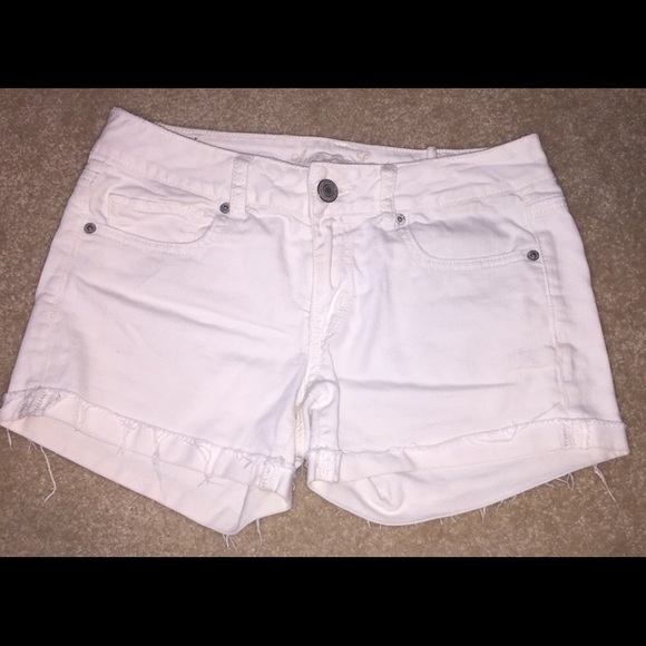 American eagle white jean shorts