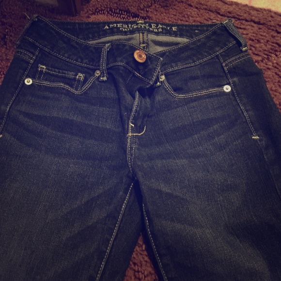 Jeans - Picture 1 of 3