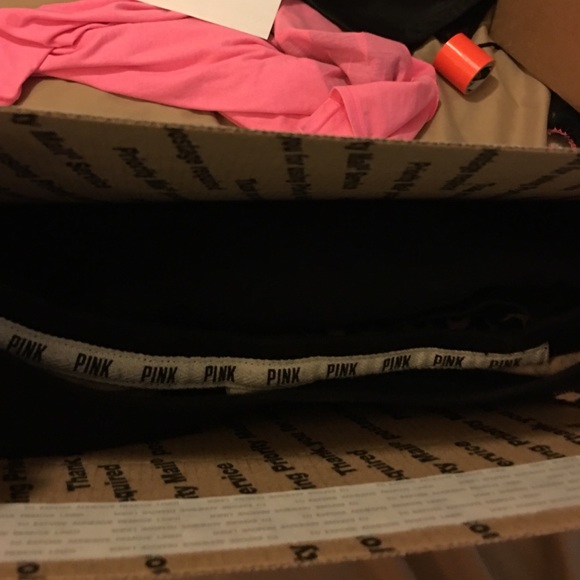 Trade with Karla - Picture 2 of 4