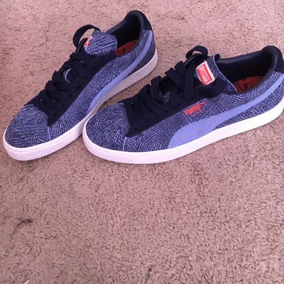 Pumas - Picture 2 of 3