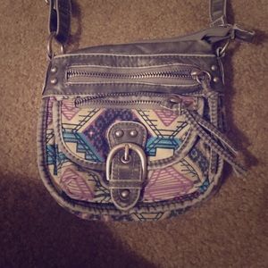 Small cross body purse.