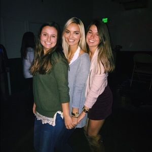 Meet your Posher, Olivia