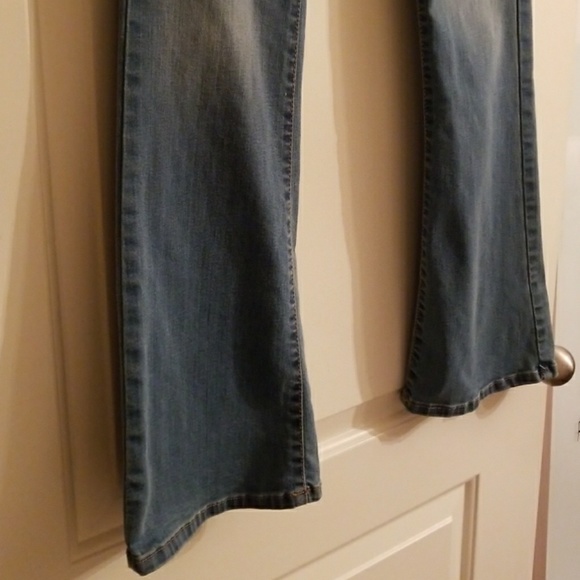 Calvin Klein Jeans (27) - Picture 3 of 4