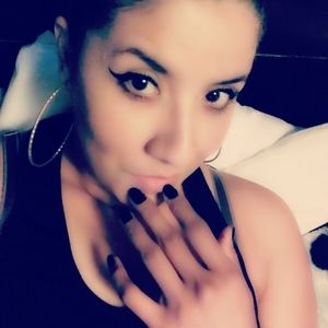 Meet your Posher, Perla