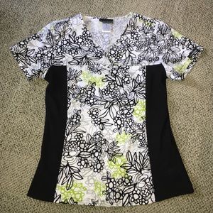 Cherokee Sport Style Scrub Top