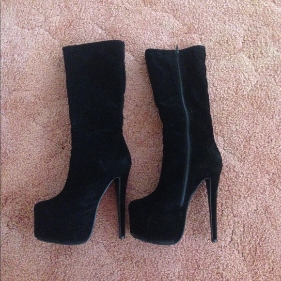 Super high heel boots