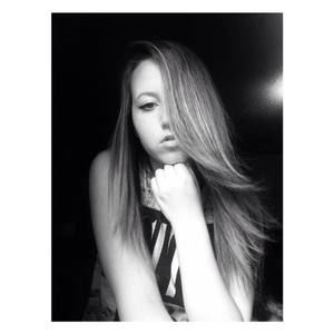 Meet your Posher, Christa